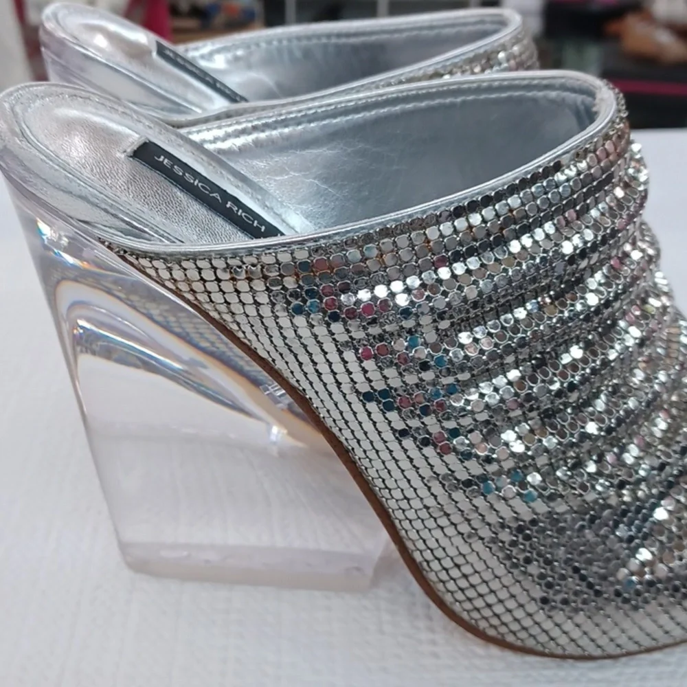 Jessica Rich/Steve Madden Adrienne Metal Mesh Acrylic Heel NIB